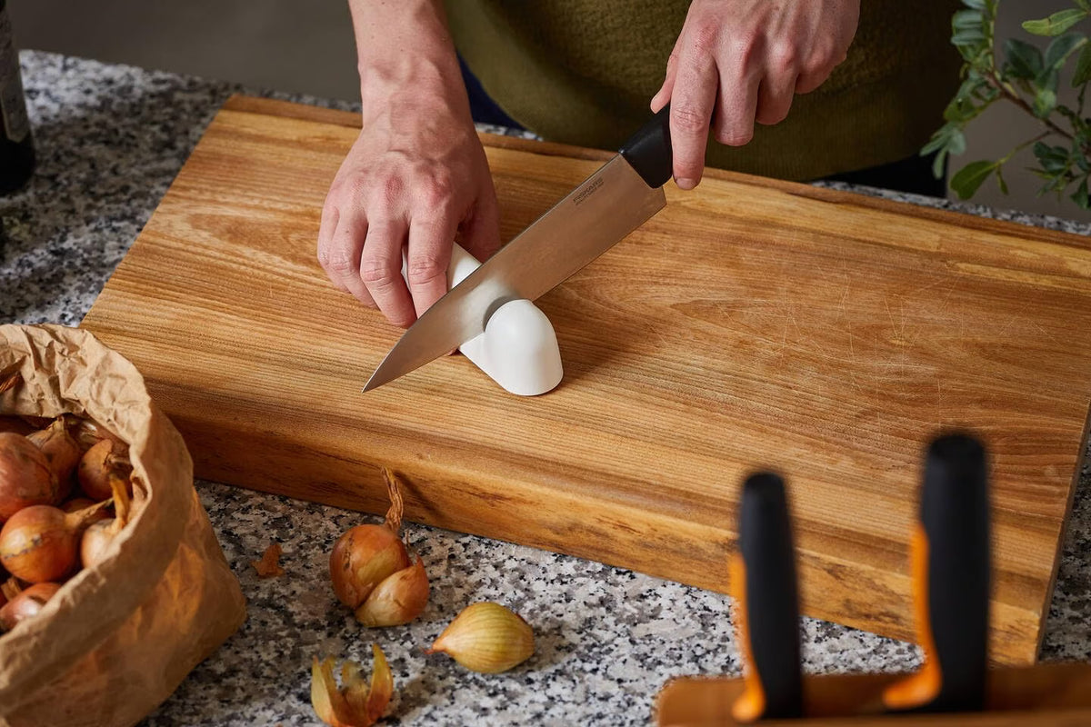 Fiskars FF Large Cook's Knife, Japanese Stainless Steel, 20 cm
