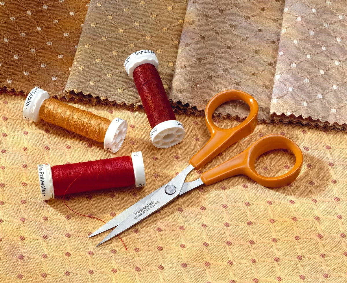 Fiskars Classic Paper Scissors 17 cm | Sandvik Steel | Ambidextrous | Made in Finland