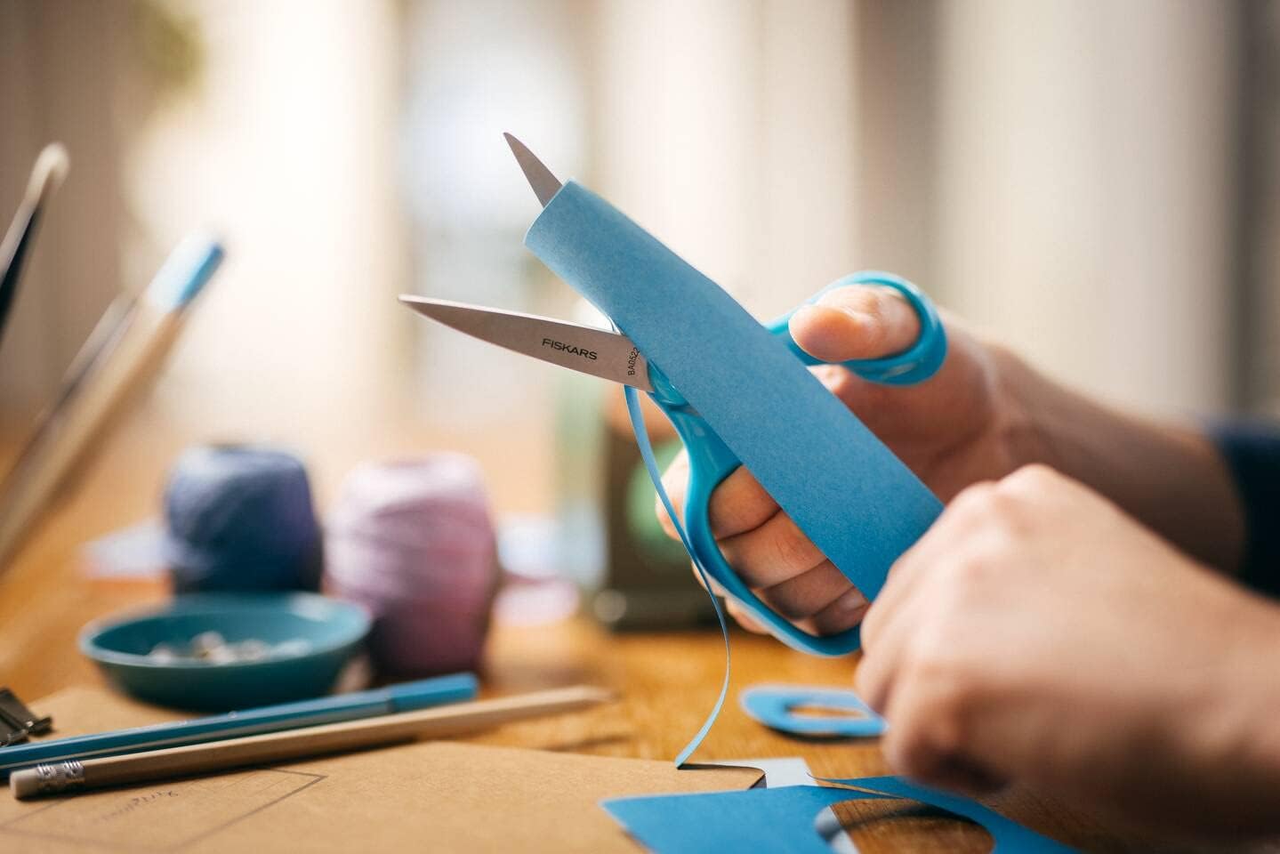 Fiskars School Scissors 18 cm | Turquoise | Stainless Steel | Made in Finland