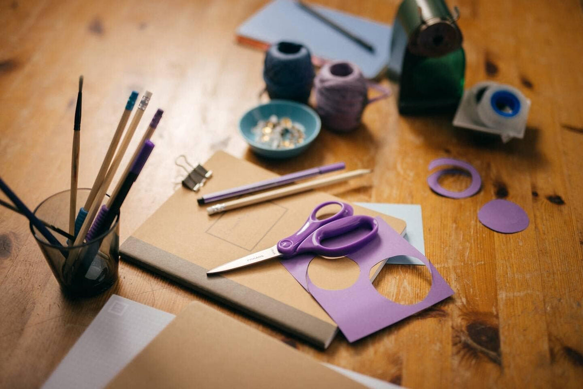 Fiskars School Scissors 18 cm | Purple | Stainless Steel | Made in Finland
