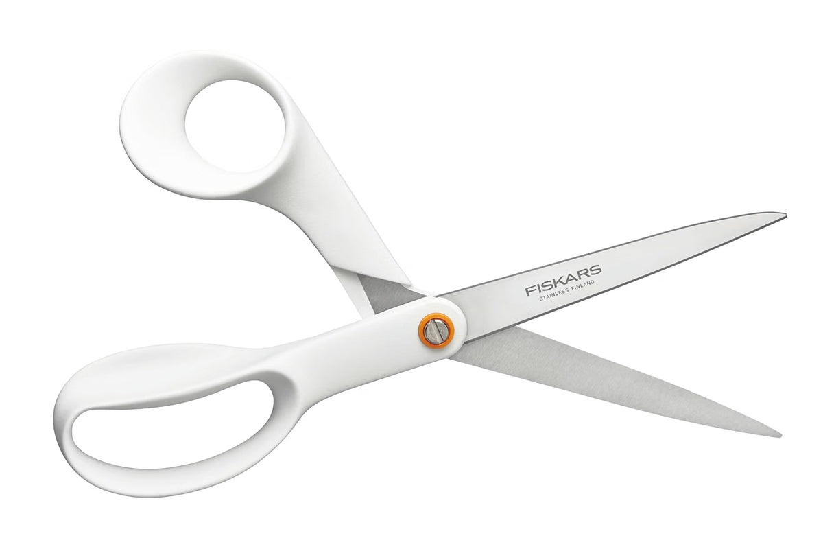 FISKARS Ff universal scissors, Swedish sandvik steel, White 21cm