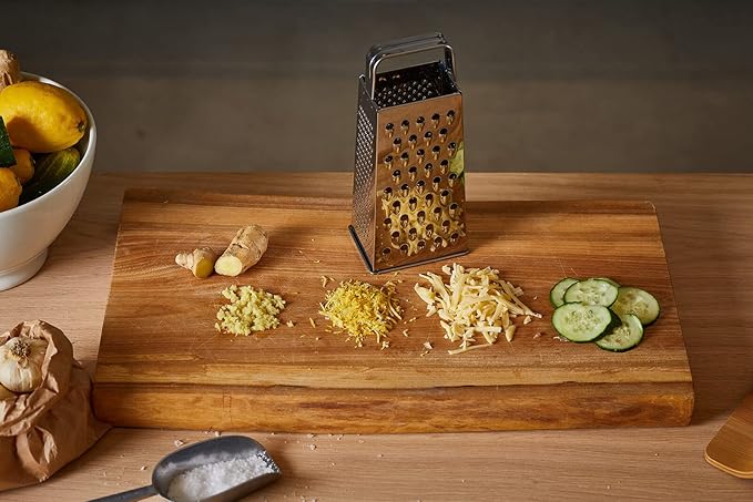 FISKARS Essential 4-sided Cheese Grater, Stainless steel, 23cm, Silver 1065589